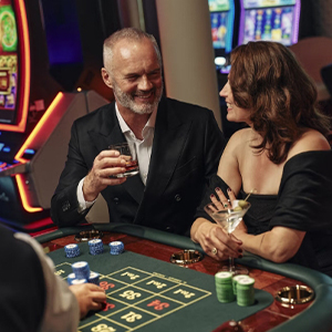 300x300crystalcruiseonboard1