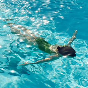 300x300crystalcruisesolo2