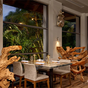 300x300GrandeStLuciandining